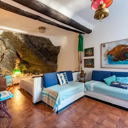 Joivy Antica Roccia Apartment Vernazza